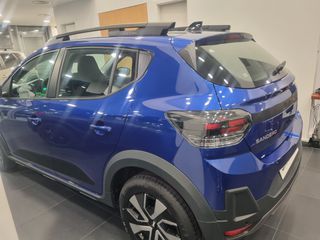 Dacia Sandero 2026 Stepway Expression TCE 110-thumb-3