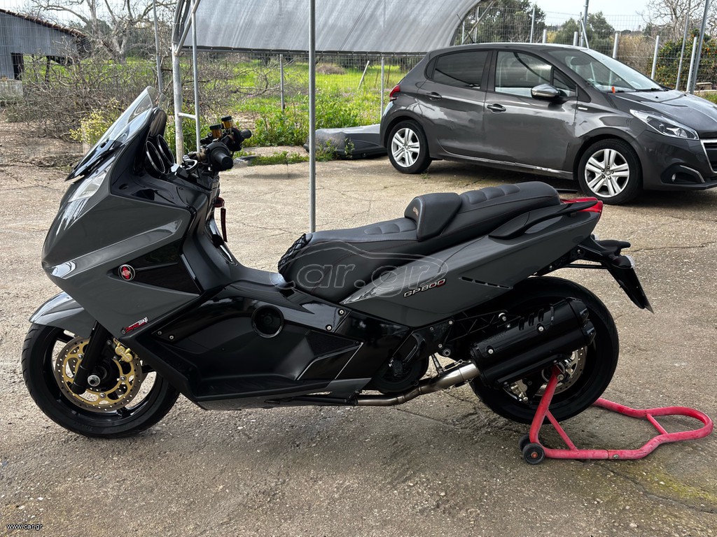 Gilera GP 800 2010 GP800