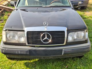 Mercedes Benz E300 CE Coupe