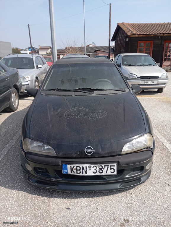 Opel Tigra 2002