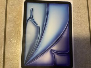 3 μηνών ελάχιστα χρησιμοποιημένο APPLE AIR 11" (M3)