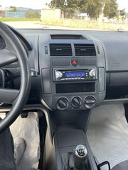 Volkswagen Polo 2004 1.4cc 16VALVE-thumb-10