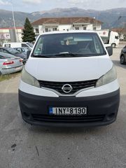 Nissan NV 200 2014
