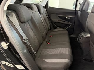 Peugeot 3008 2021 1.2 PURETECH STYLE 130HP NAVI CLIMA CAMERA-thumb-38
