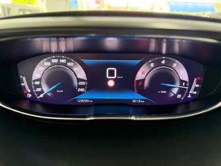 Peugeot 3008 2021 1.2 PURETECH STYLE 130HP NAVI CLIMA CAMERA-thumb-46