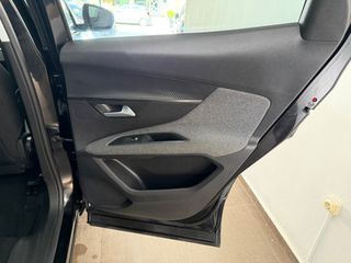 Peugeot 3008 2021 1.2 PURETECH STYLE 130HP NAVI CLIMA CAMERA-thumb-58