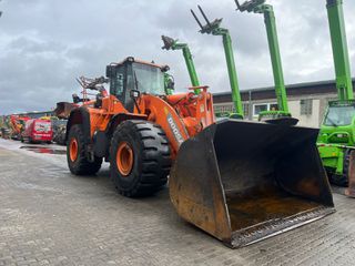 Φορτωτής Με Λάστιχα Doosan 2014 DL 550-3-thumb-2