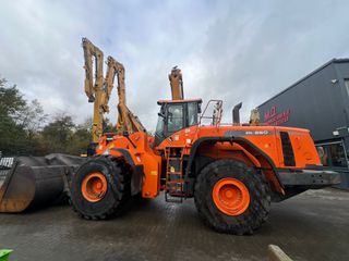 Φορτωτής Με Λάστιχα Doosan 2014 DL 550-3-thumb-6