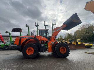 Φορτωτής Με Λάστιχα Doosan 2014 DL 550-3-thumb-10