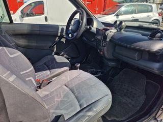 Smart ForTwo 2005-thumb-3
