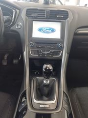 Ford Mondeo 2016-thumb-16