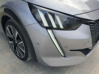 Peugeot 208 2021 GT 1.2 LED CAMERA NAVI FULL EXTRA-thumb-14