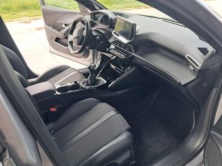 Peugeot 208 2021 GT 1.2 LED CAMERA NAVI FULL EXTRA-thumb-31