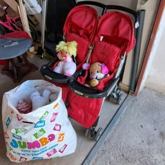 Πωλείται καρότσι για δίδυμα σε άριστη κατάσταση.