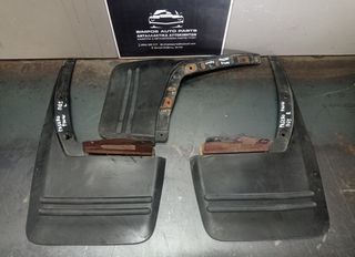Λασπωτήρες εμπρός αριστερός και πίσω L+R Mitsubishi Pajero Pinin 1999-2007