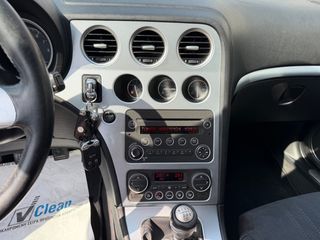 Alfa Romeo Alfa 159 2006 JTS 2.2-thumb-40
