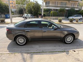 Alfa Romeo Alfa 159 2006 JTS 2.2-thumb-11