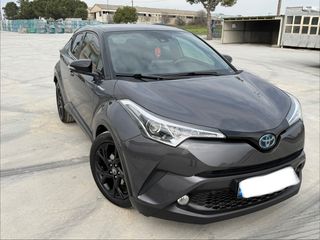 Toyota C-HR 2019 C-ULT HYBRID