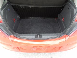 Opel Corsa 2010 1.4 16V ECOTEC-thumb-6