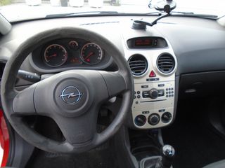 Opel Corsa 2010 1.4 16V ECOTEC-thumb-11