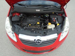 Opel Corsa 2010 1.4 16V ECOTEC-thumb-19