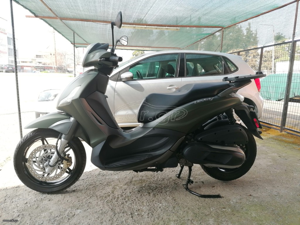 Piaggio Beverly 350 2018 BEVERLY 350 SPORT TOURING ABS
