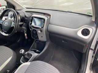 Toyota Aygo 2019 X-PLAY TOUCH-thumb-18