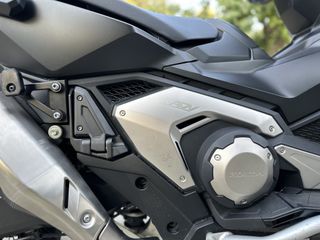 Honda X-ADV 2022-thumb-2