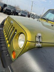 Jeep Wrangler 2007-thumb-8