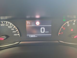 Peugeot 2008 2025 Fl 1.2 Puretech 100 Style*ΕΓΓΥΗΣΗ *-thumb-8
