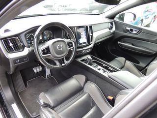 Volvo XC 60 2020 2.0 B4 Hybrid-DIESEL-AWD-"R Design"cam 360*-thumb-23