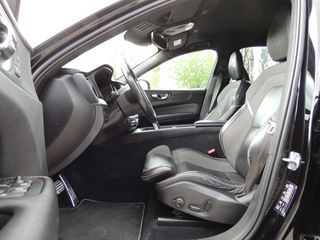 Volvo XC 60 2020 2.0 B4 Hybrid-DIESEL-AWD-"R Design"cam 360*-thumb-24
