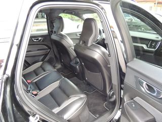 Volvo XC 60 2020 2.0 B4 Hybrid-DIESEL-AWD-"R Design"cam 360*-thumb-58