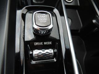 Volvo XC 60 2020 2.0 B4 Hybrid-DIESEL-AWD-"R Design"cam 360*-thumb-42