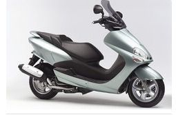 ΠΩΛΟΎΝΤΑΙ Yamaha Majesty (1999-2003) Ολόκληρη σε κομμάτια ΜΟΝΟ ΓΙΑ ΑΝΤΑΛΛΑΚΤΙΚΑ - Όλα τα μέρη σε ΑΡΙΣΤΗ κατάσταση