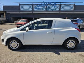 Opel Corsa 2012 van 1.3 diesel-thumb-4