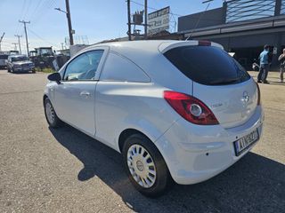 Opel Corsa 2012 van 1.3 diesel-thumb-6