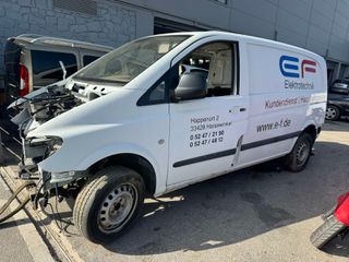 MERCEDES-BENZ VITO – ΠΩΛΕΙΤΑΙ ΟΛΟΚΛΗΡΟ ΓΙΑ ΑΝΤΑΛΛΑΚΤΙΚΑ-thumb-2