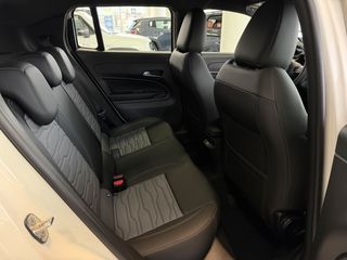 Jeep Avenger 2026 UPLAND 4Xe 8ΕΤΗΣ ΕΓΓΥΗΣΗ-thumb-25