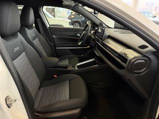 Jeep Avenger 2026 UPLAND 4Xe 8ΕΤΗΣ ΕΓΓΥΗΣΗ-thumb-29