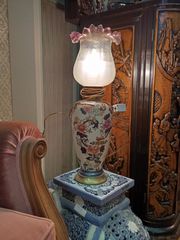 Vintage Satsuma Japan hand-painted πορσελάνινο φωτιστικό