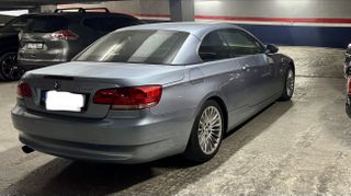 Bmw 320 2010-thumb-4