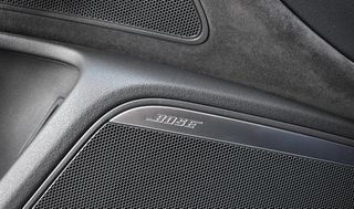 Audi RS6 2015 PANORAMA-HEAD-UP DISPLAY-BOSE-thumb-40