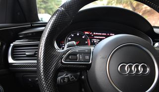 Audi RS6 2015 PANORAMA-HEAD-UP DISPLAY-BOSE-thumb-21