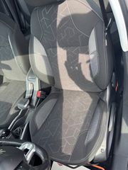 Peugeot 2008 2016 Parktronic,led,navi-thumb-6