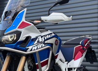 Honda CRF 1000 2018 1-thumb-12