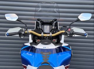 Honda CRF 1000 2018 1-thumb-15