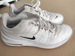 ΠΑΠΟΥΤΣΙ NIKE AIR MAX AXIS ΛΕΥΚΟ