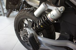 Moto Guzzi V 85 2025 MOTO GUZZI V85 STRADA-thumb-3