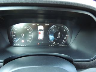 Volvo V90 Cross Country 2019 2.0 D4 AWD-Turbo Diesel-190 P.S.-Automatic-Full Extra!-thumb-25